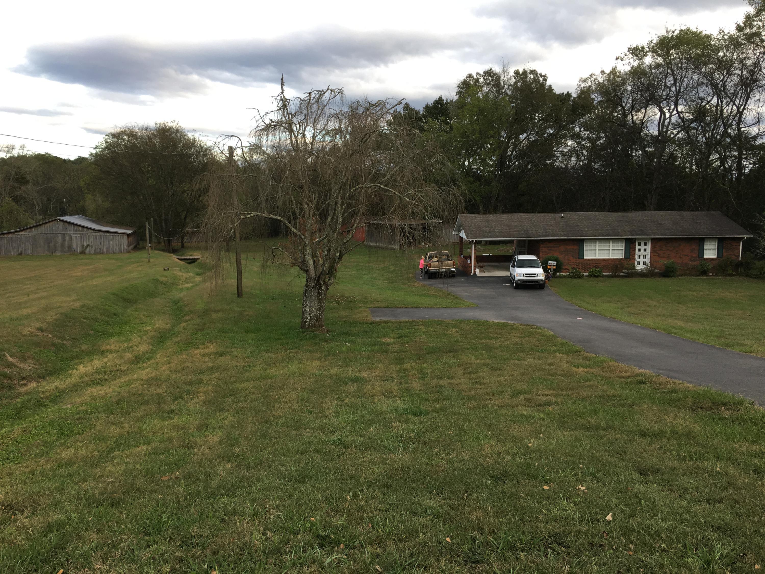 871 Kodak Road Kodak, TN 37764 - Photo 1 of 26 IMG_1537
