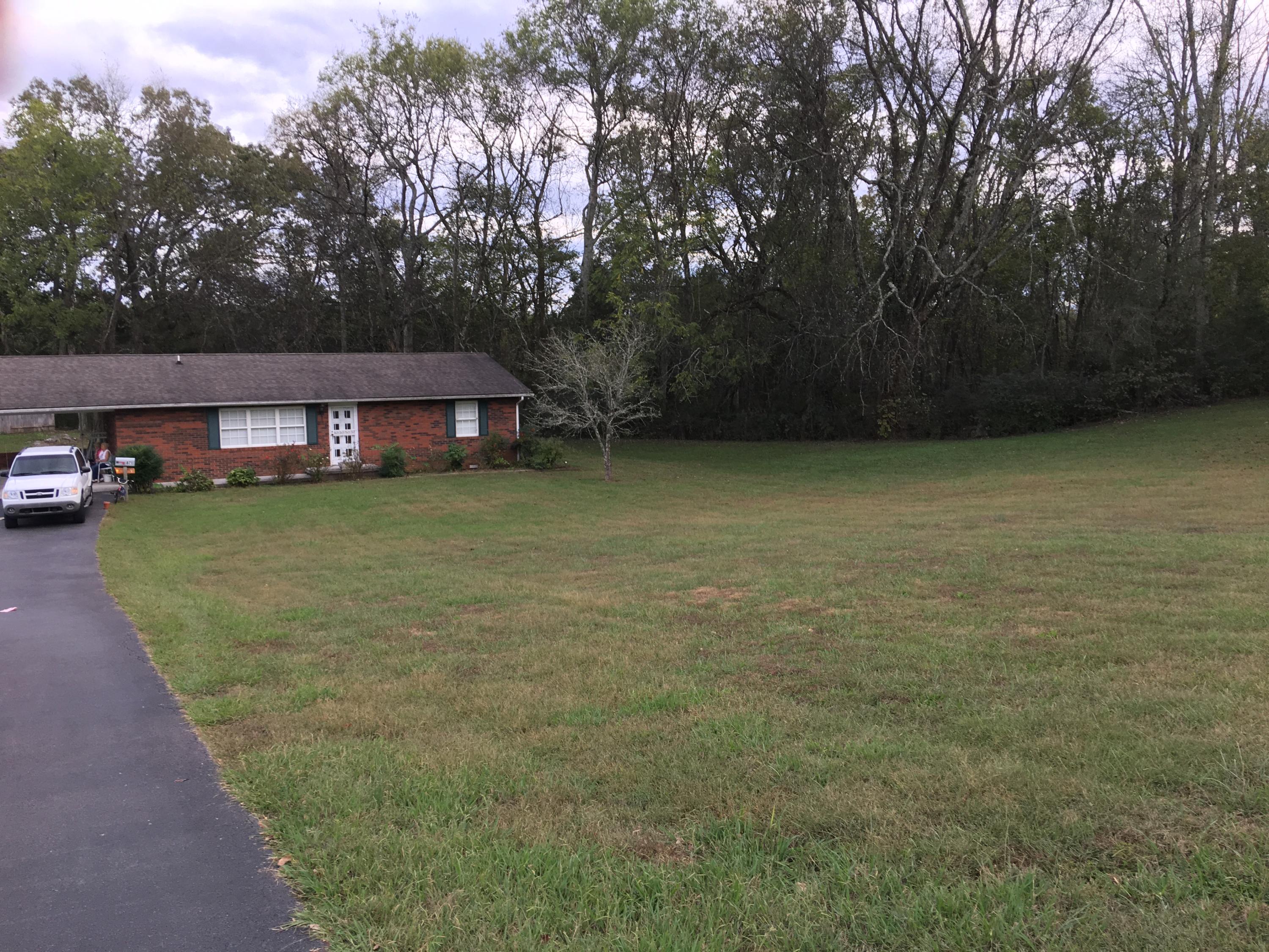 871 Kodak Road Kodak, TN 37764 - Photo 3 of 26 IMG_1534