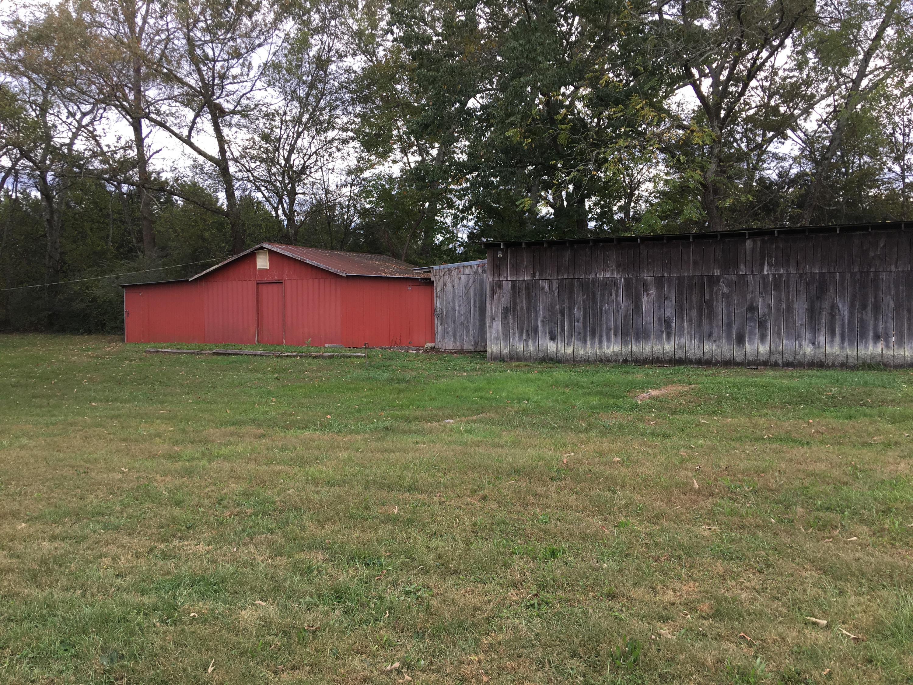 871 Kodak Road Kodak, TN 37764 - Photo 8 of 26 IMG_1550