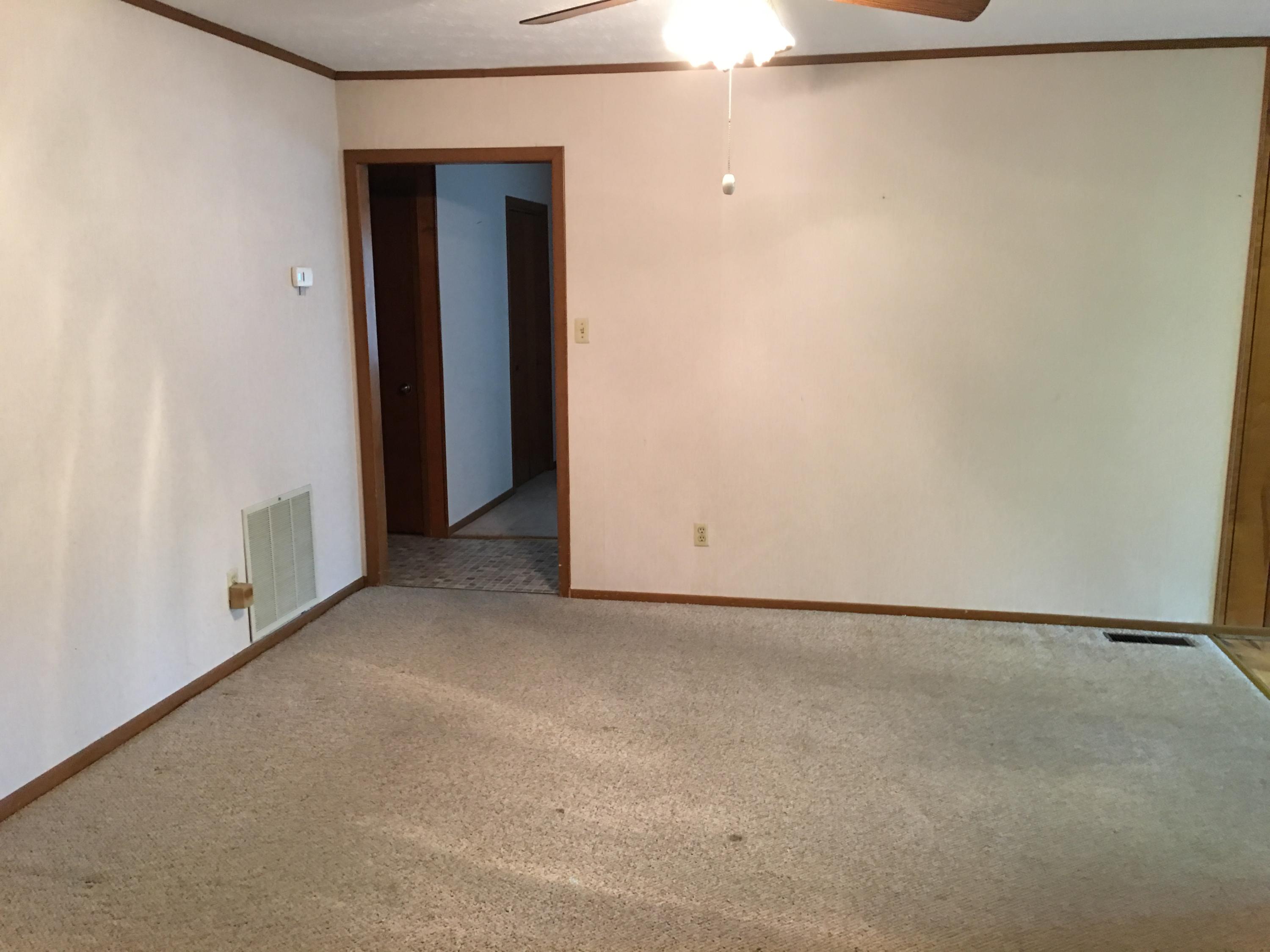 871 Kodak Road Kodak, TN 37764 - Photo 10 of 26 IMG_1521