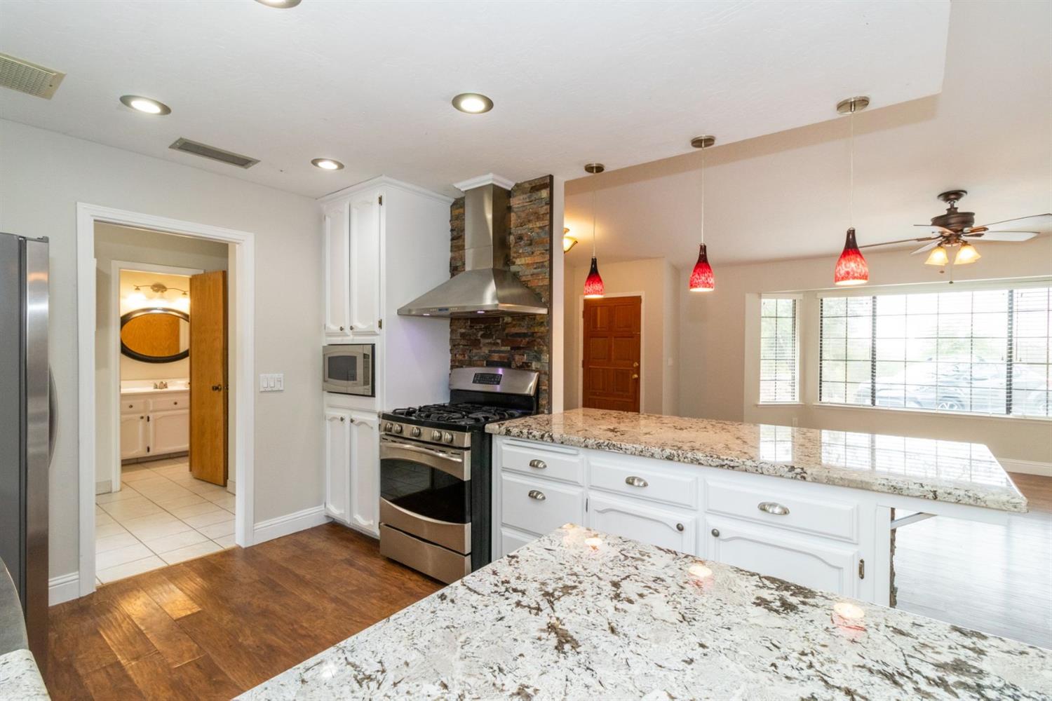 29669 Revis Road Coarsegold, CA 93614 - Photo 6 of 31 Gallery Image 6