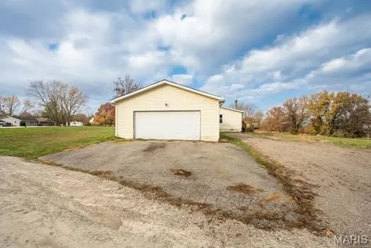 $165,000 | 99 Hickory Lane, Foley, MO 63347