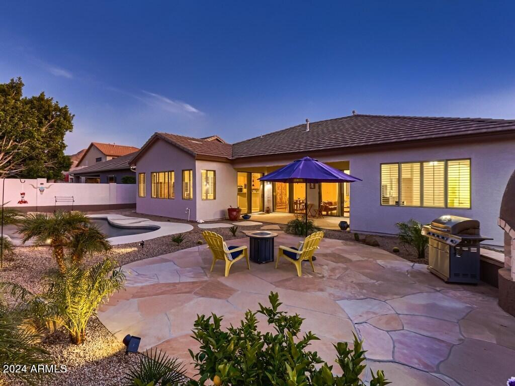 6920 West Rowel Road Peoria, AZ 85383 - Photo 26 of 27 45 Back Yard-2