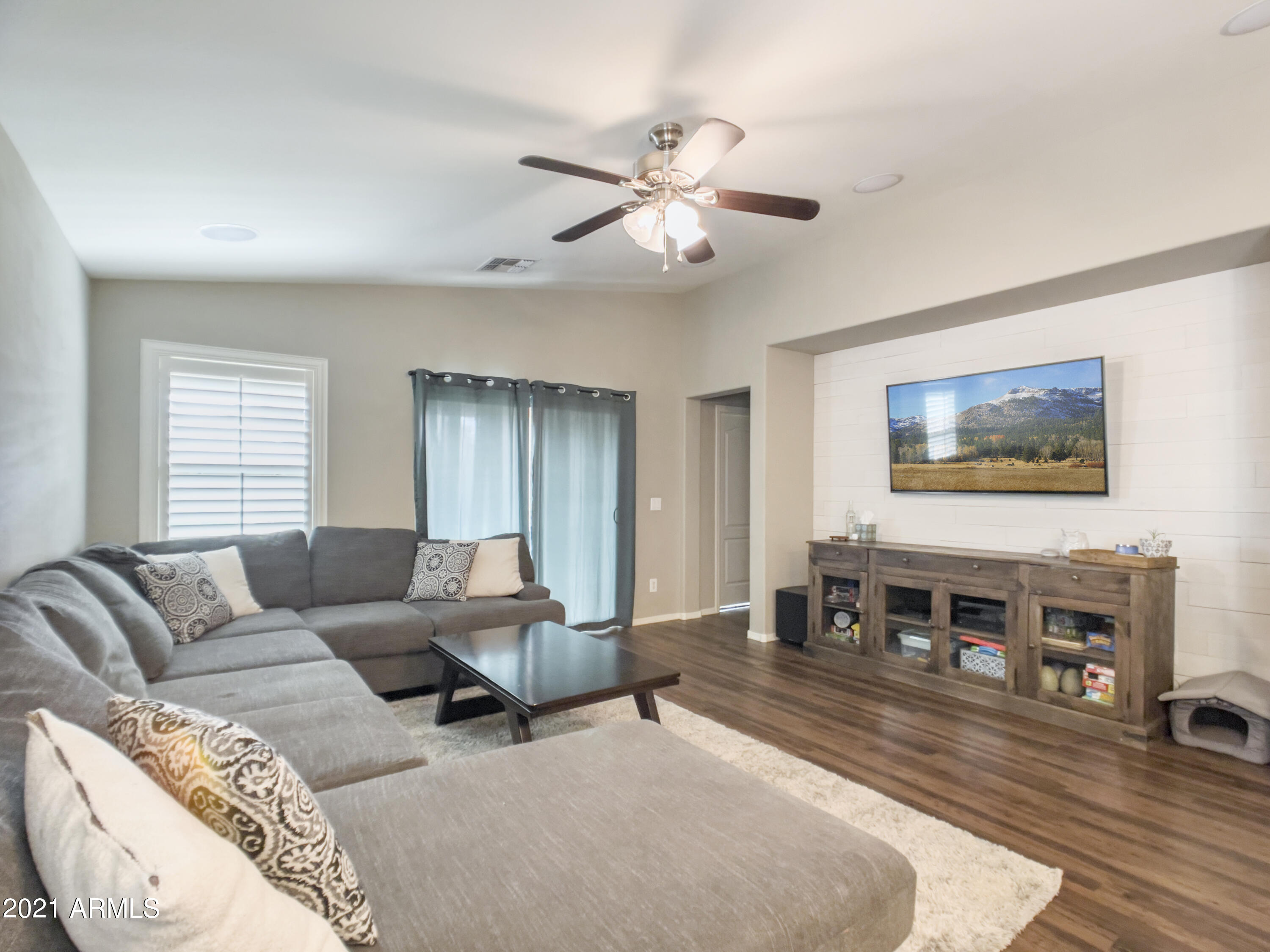 2213 East Stacey Road Gilbert, AZ 85298 - Photo 11 of 29 IMG_4075