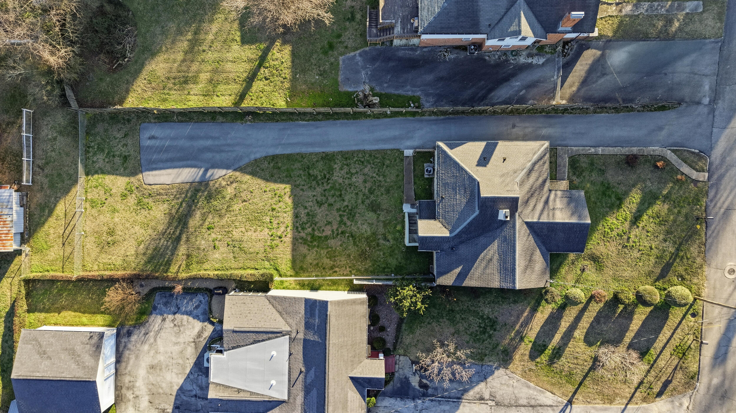 408 Broughton Street Chattanooga, TN 37411 - Photo 27 of 32 37_408 broughton st-22