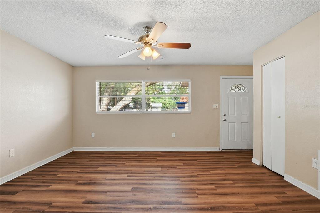 4132 Westgate Road Orlando, FL 32808 - Photo 4 of 25