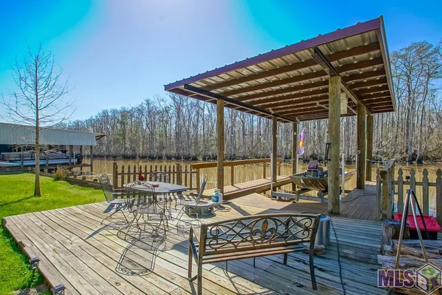 $168,900 | 23334 Chene Blanc Lane, Maurepas, LA 70449