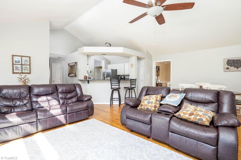 3303 Timberwolf Avenue High Point, NC 27265 - Photo 11 of 34 Gallery Image 11