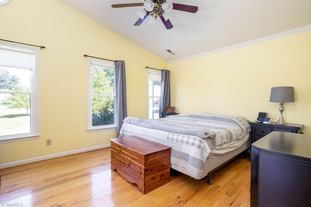 3303 Timberwolf Avenue High Point, NC 27265 - Photo 28 of 34 Gallery Image 28