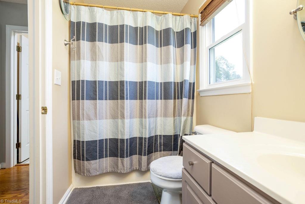 3303 Timberwolf Avenue High Point, NC 27265 - Photo 32 of 34 Gallery Image 32