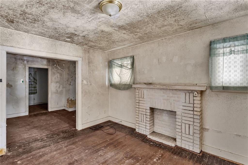 2054 Laketon Road Pittsburgh, PA 15221 - Photo 22 of 23