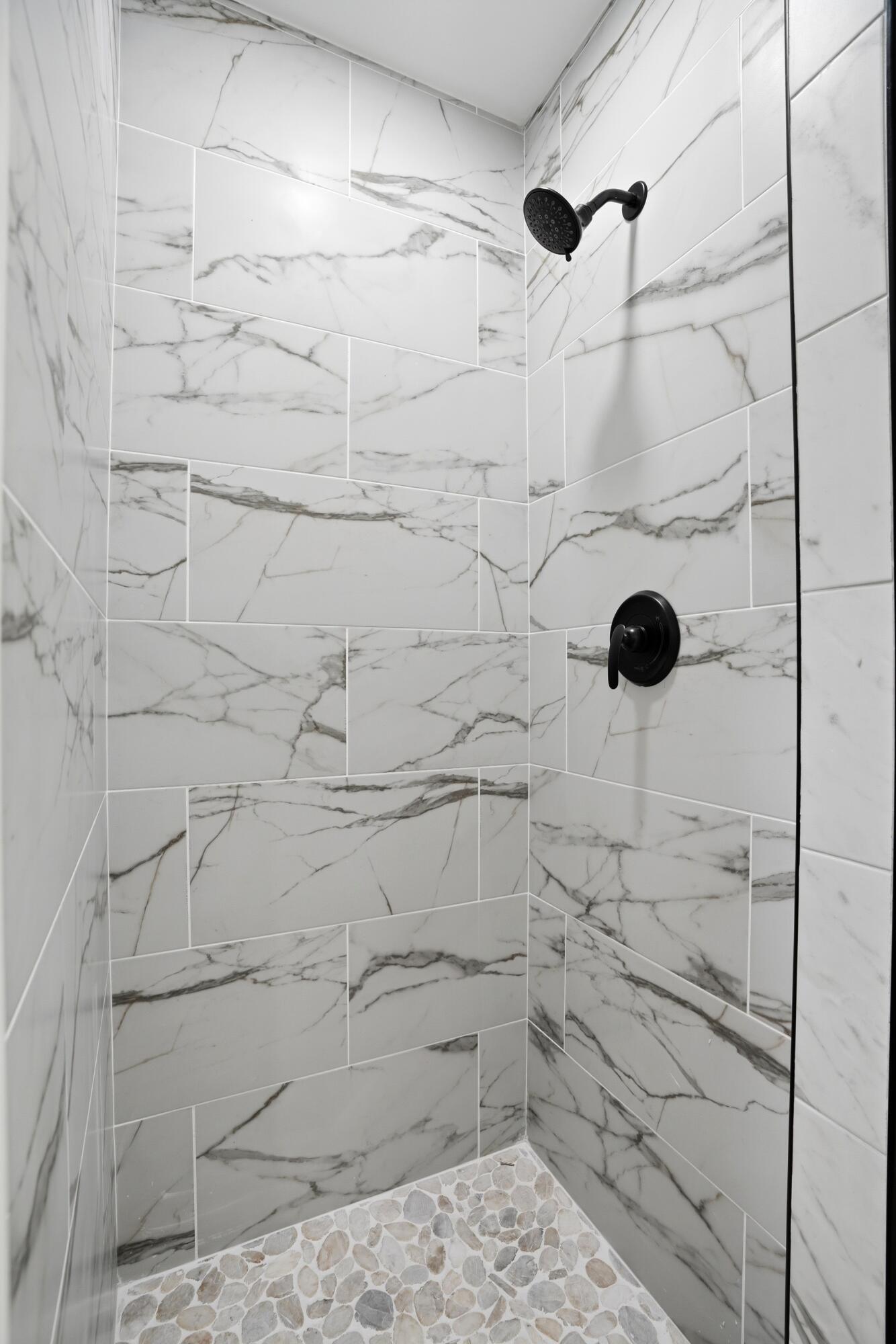 1960 Chase Street Gary, IN 46404 - Photo 38 of 45 a bathroom with a shower