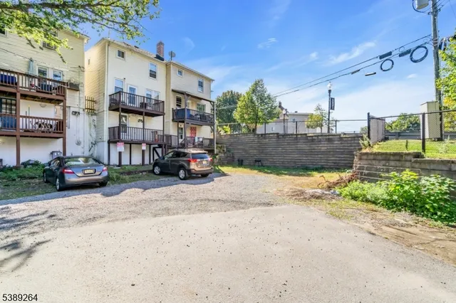 $399,900 | 39 Clinton Place, Morristown, NJ 07960