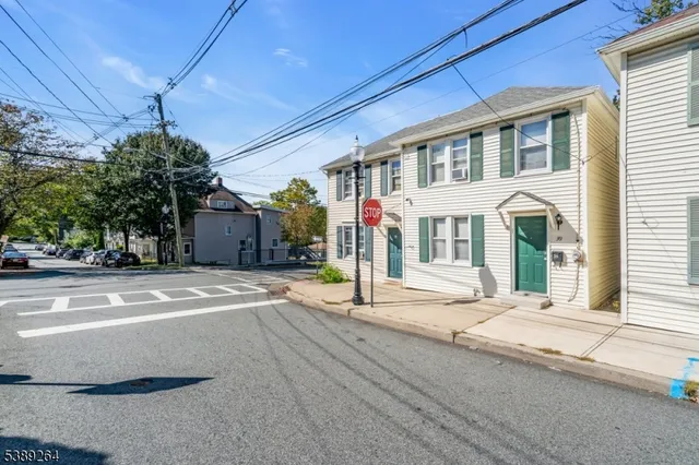 $399,900 | 39 Clinton Place, Morristown, NJ 07960