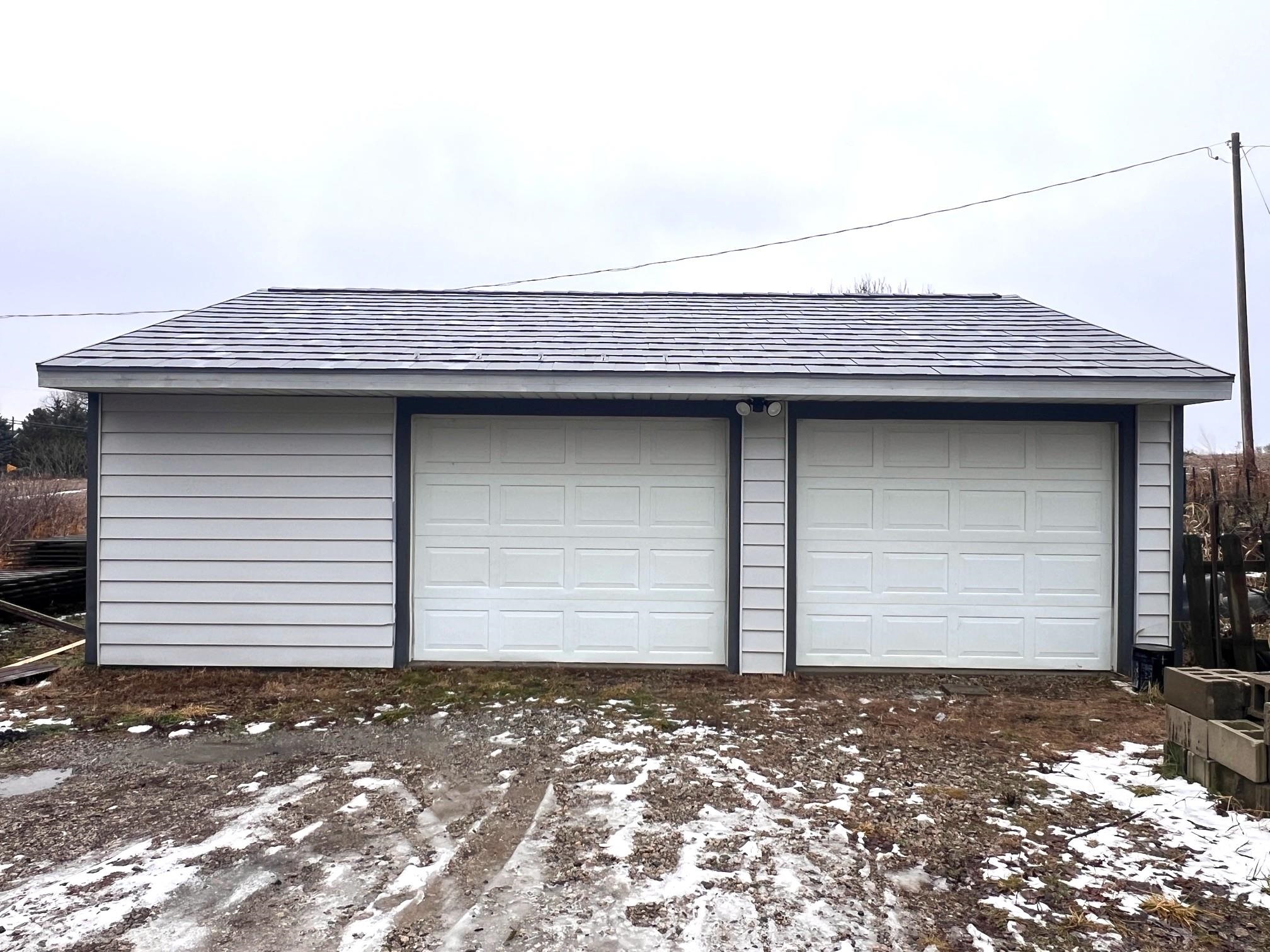 3728 East Clark Road Bath, MI 48808 - Photo 2 of 28