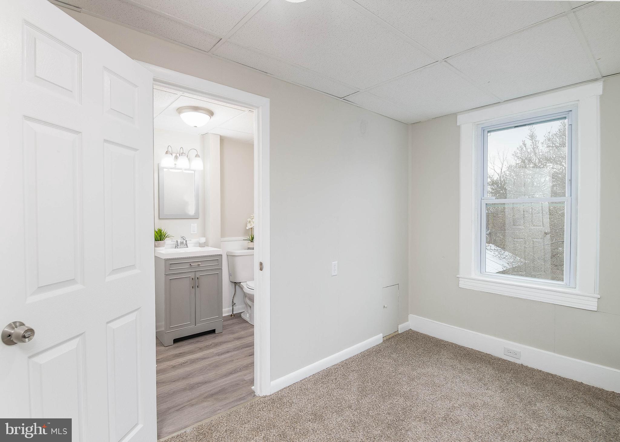2230 Kutztown Road Reading, PA 19605 - Photo 12 of 25 Gallery Image 12