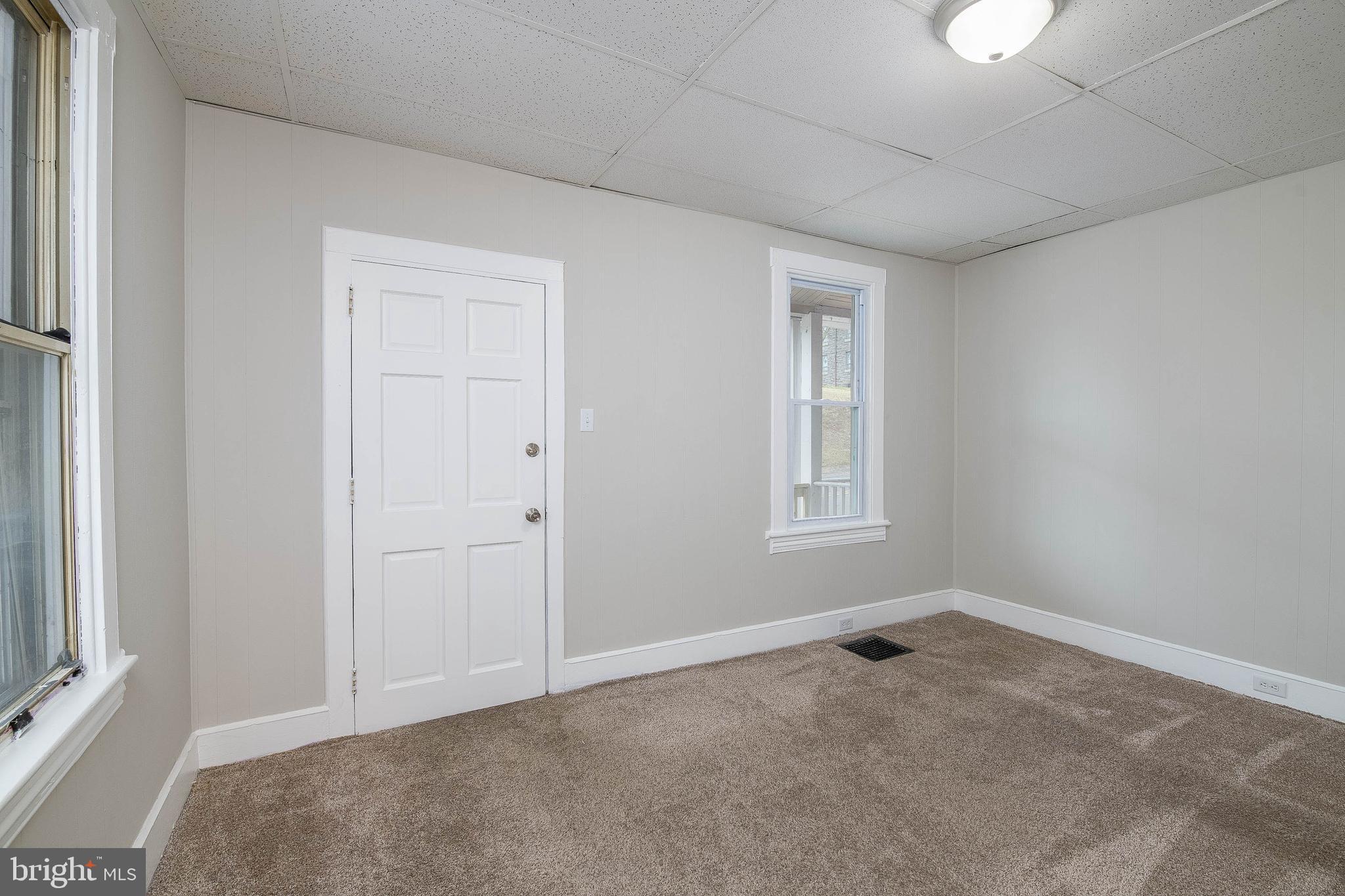 2230 Kutztown Road Reading, PA 19605 - Photo 3 of 25 Gallery Image 3