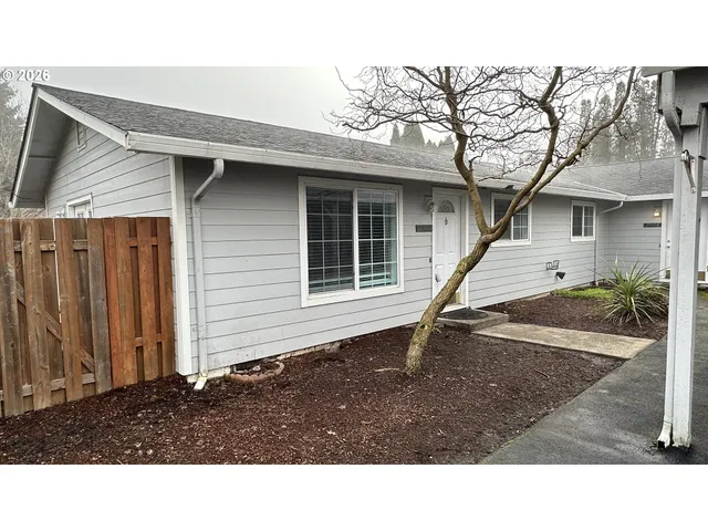 $315,000 | 2910 East Douglas Avenue, Newberg, OR 97132