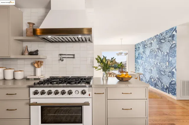 $1,048,000 | 6735 Cutting Boulevard, El Cerrito, CA 94530