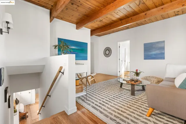 $1,048,000 | 6735 Cutting Boulevard, El Cerrito, CA 94530