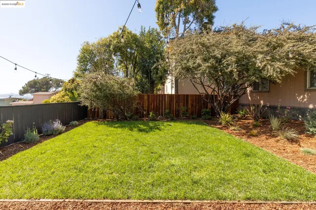 $1,048,000 | 6735 Cutting Boulevard, El Cerrito, CA 94530