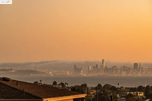 $1,048,000 | 6735 Cutting Boulevard, El Cerrito, CA 94530