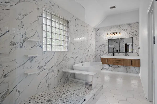 $4,500 | 12105 Portobella Drive, Austin, TX 78732