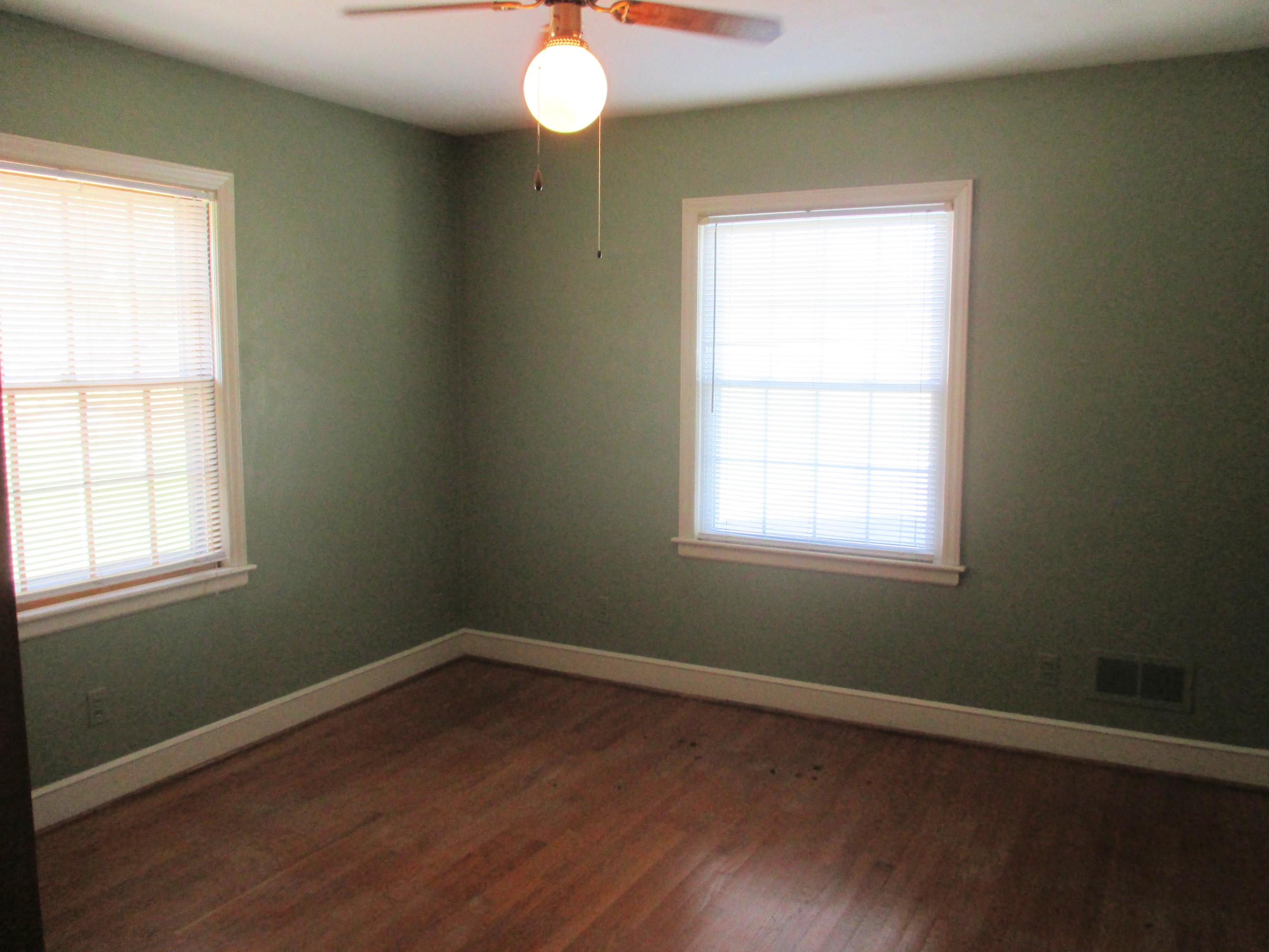 9186 Hardy Road Vinton, VA 24179 - Photo 14 of 32 Bedroom