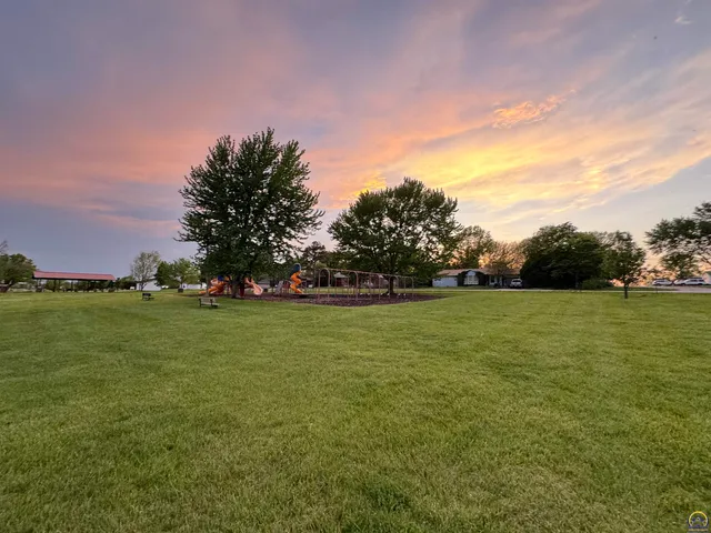 $275,000 | 151 North 5th Street, New Strawn, KS 66839