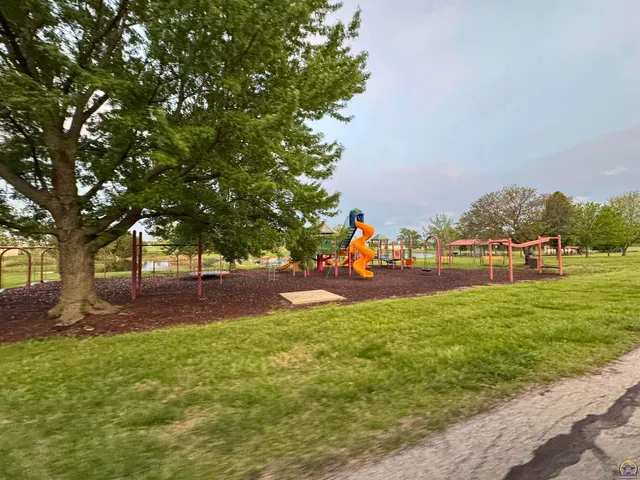 $275,000 | 151 North 5th Street, New Strawn, KS 66839