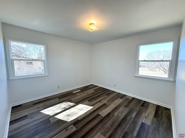 $275,000 | 151 North 5th Street, New Strawn, KS 66839