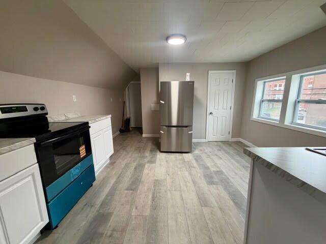 19 Gold Street Waterville, ME 04901 - Photo 14 of 26 Unit 2: kitchen