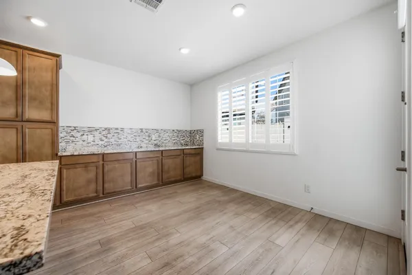 $2,400 | 4834 South Ferric, Mesa, AZ 85212
