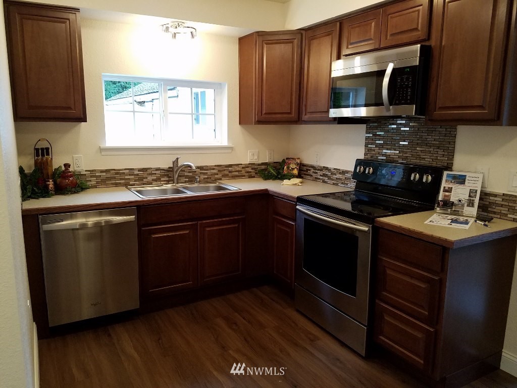 6443 Armar Road Marysville, WA 98270 - Photo 8 of 25 Gallery Image 8