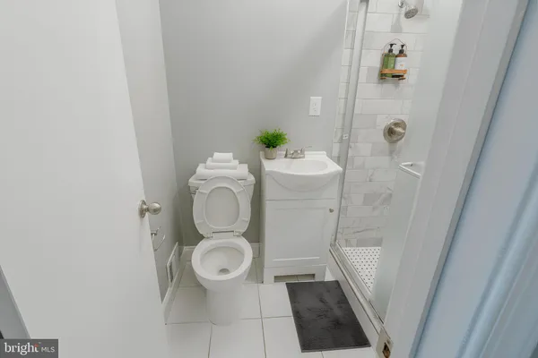 $2,950 | 2343 London Bridge Drive, Silver Spring, MD 20906