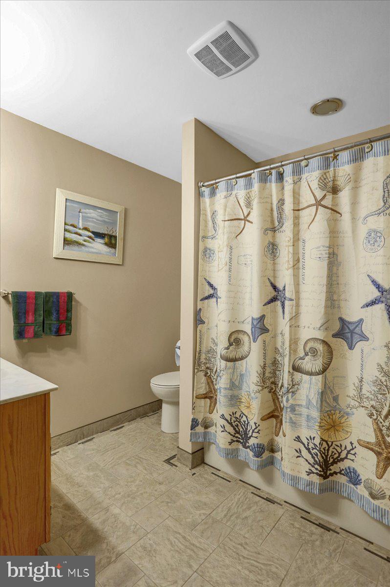 136 Davis Bridge Road Bernville, PA 19506 - Photo 23 of 31 Main bathroom