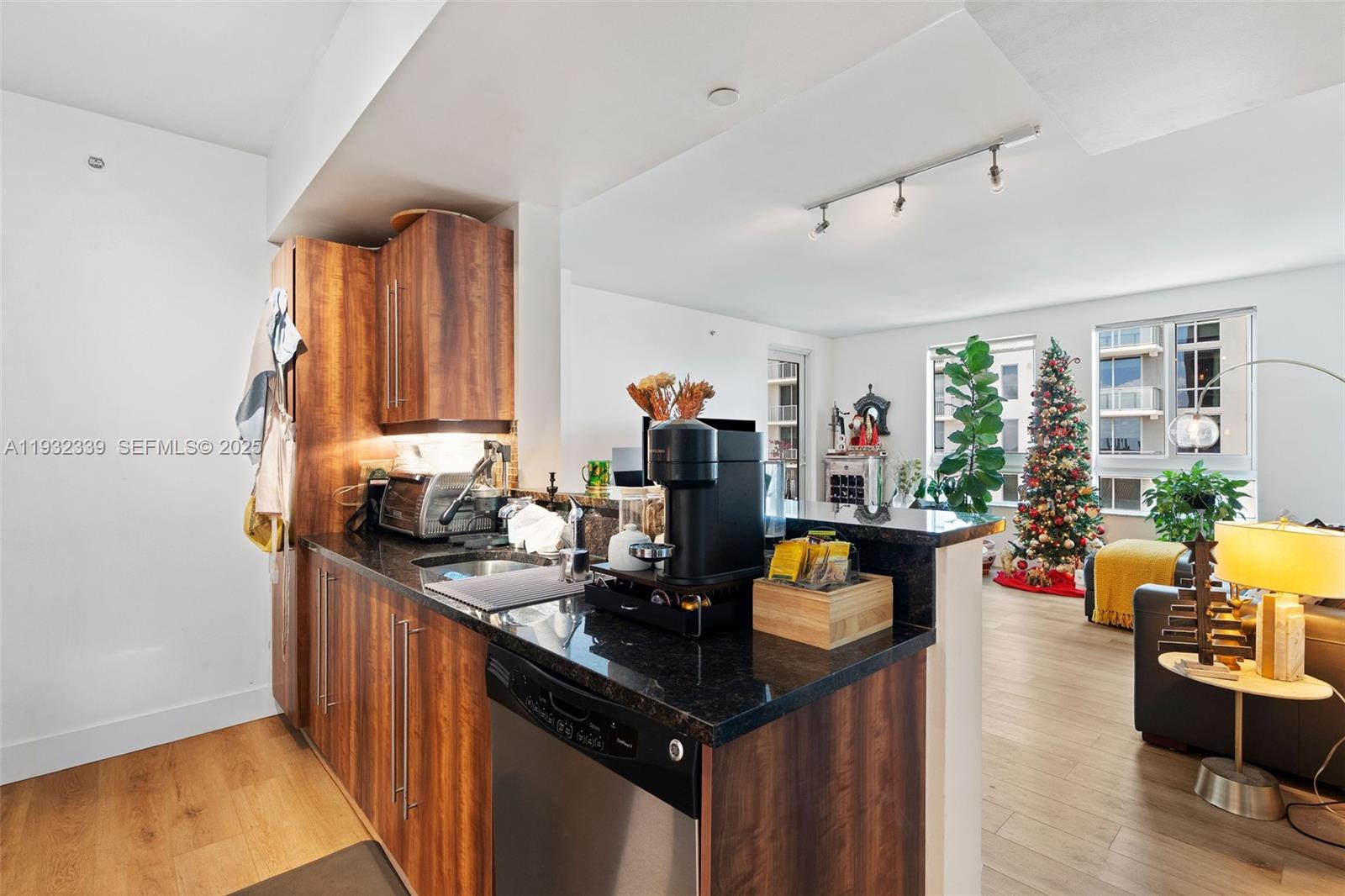 7350 Southwest 89th Street, Unit 1110S Miami, FL 33156 - Photo 4 of 16