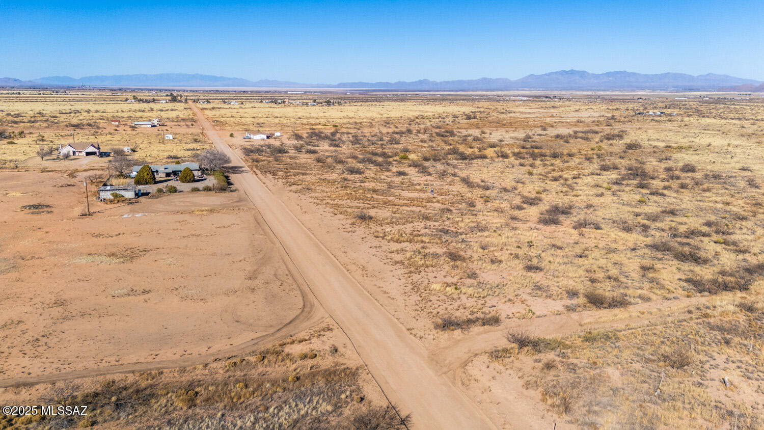 .83-acres South Central Road, Unit 11 Pearce, AZ 85625 - Photo 4 of 13 Gallery Image 4