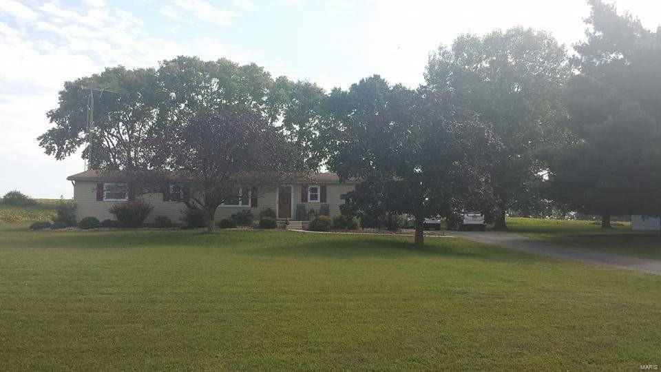19826 Keyesport Road Carlyle, IL 62231 - Photo 4 of 35