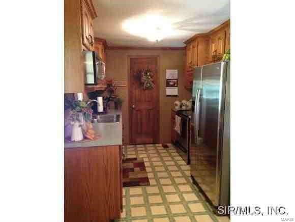 19826 Keyesport Road Carlyle, IL 62231 - Photo 6 of 35