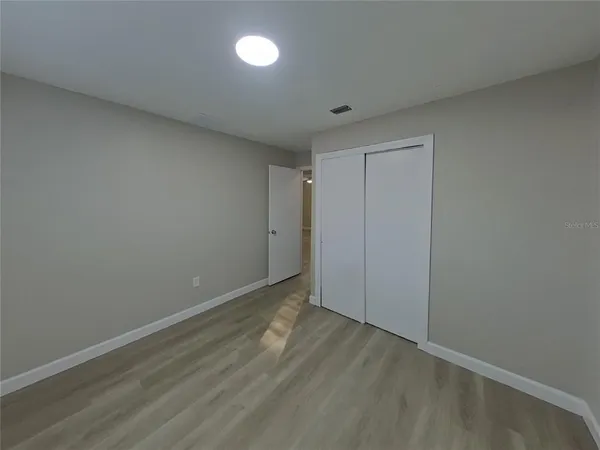 $1,919 | Undisclosed Address, Seffner, FL 33584