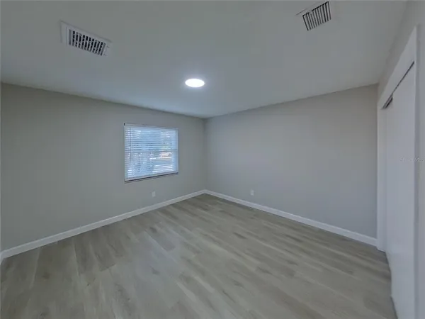 $1,919 | Undisclosed Address, Seffner, FL 33584