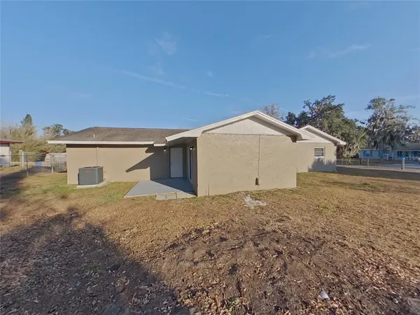 $1,919 | Undisclosed Address, Seffner, FL 33584