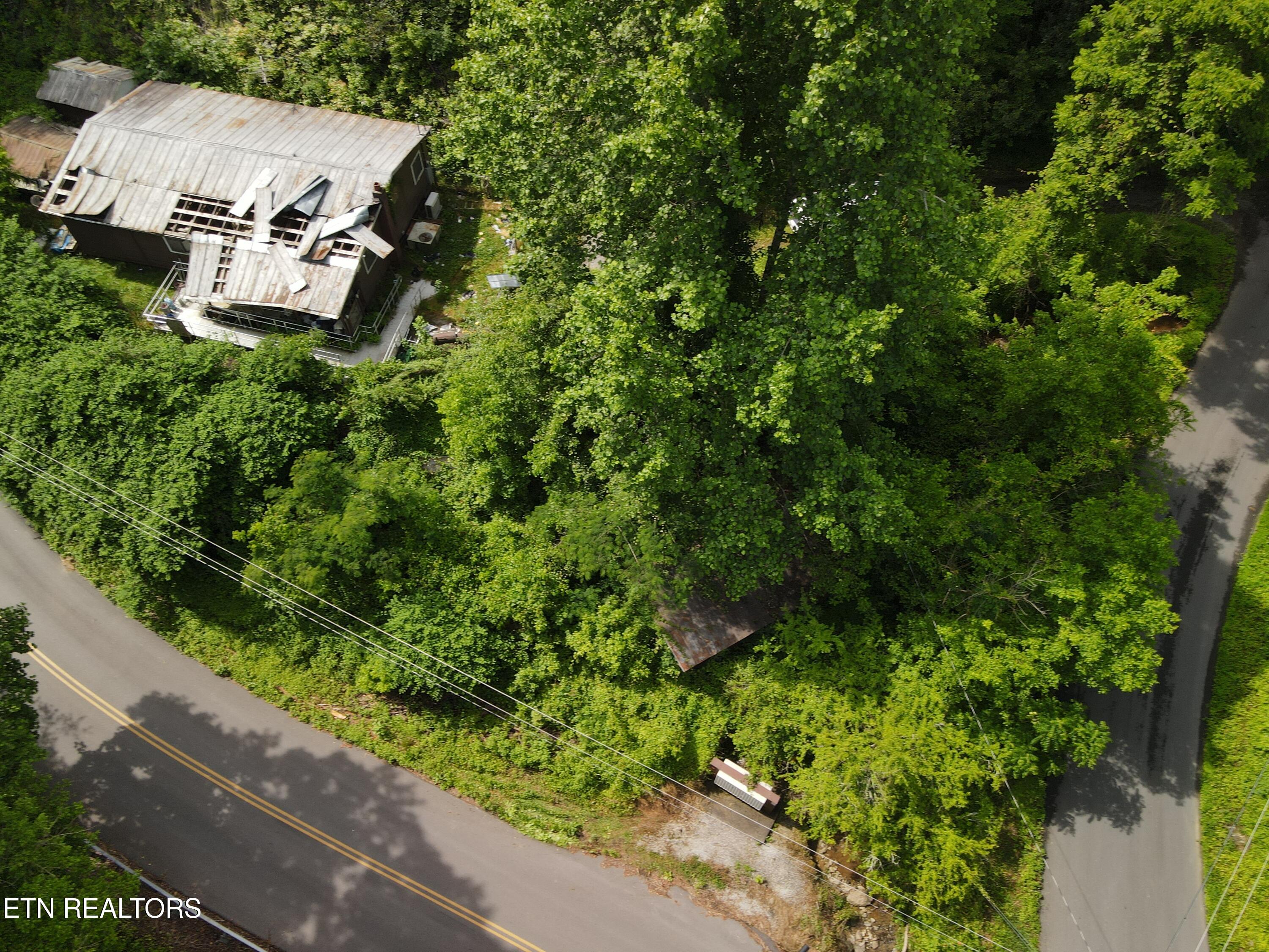 4206 Henry Town Road Sevierville, TN 37876 - Photo 3 of 16 DJI_0560