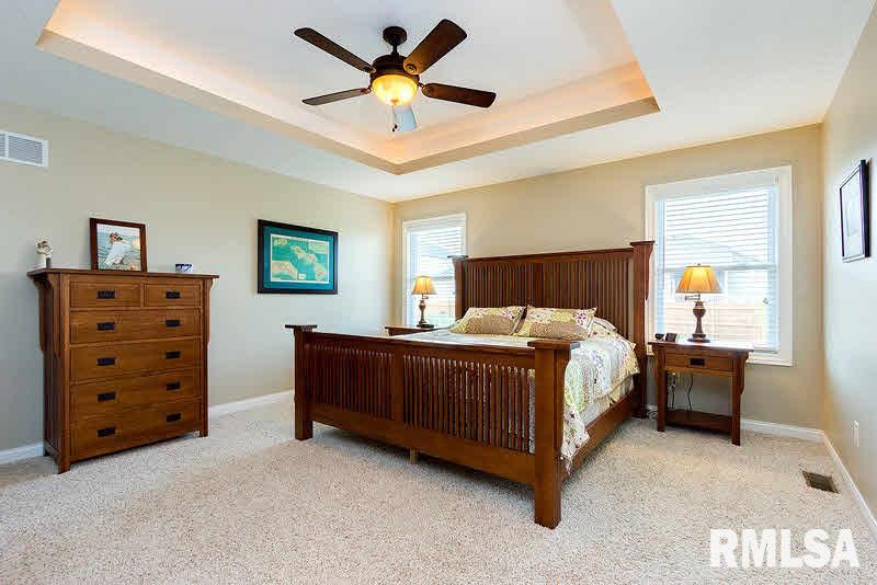 1510 Fox Ridge Road Eldridge, IA 52748 - Photo 13 of 24 Gallery Image 13