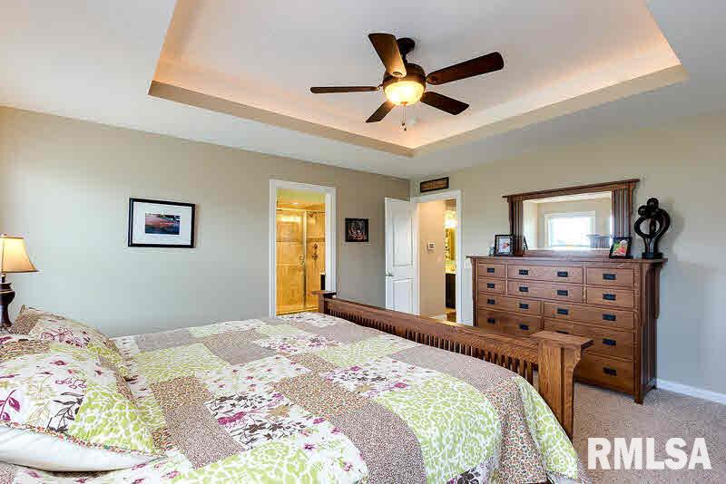 1510 Fox Ridge Road Eldridge, IA 52748 - Photo 14 of 24 Gallery Image 14
