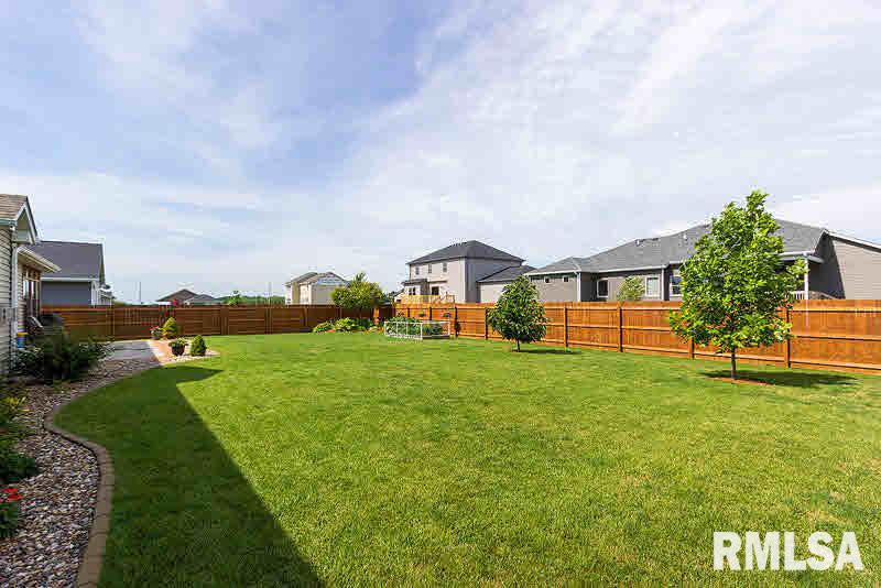 1510 Fox Ridge Road Eldridge, IA 52748 - Photo 23 of 24 Gallery Image 23