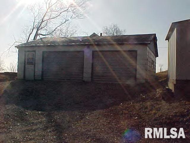 1510 Fox Ridge Road Eldridge, IA 52748 - Photo 6 of 24 Gallery Image 6