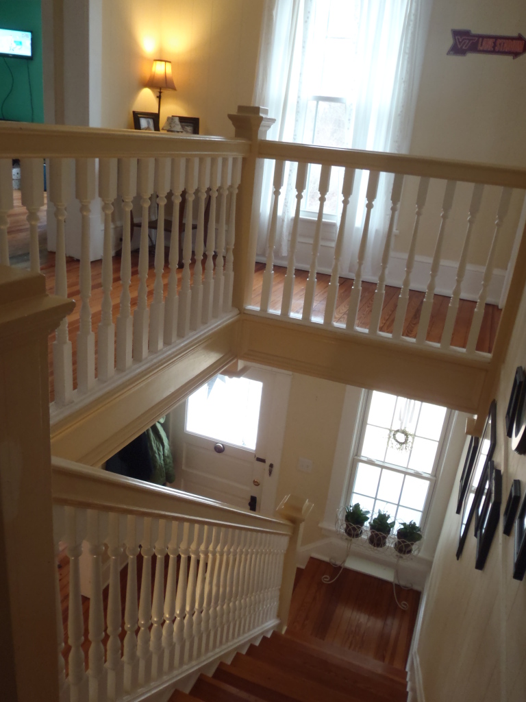 2019 Trinity Road Troutville, VA 24175 - Photo 18 of 25 Gorgeous upper foyer