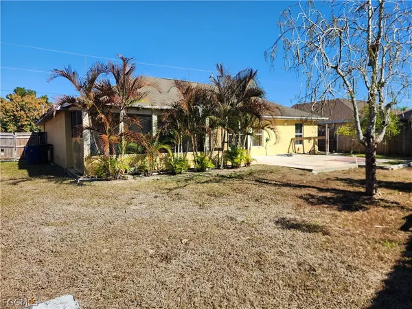 $325,000 | 245 David Avenue, Lehigh Acres, FL 33936